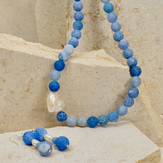 Frosted Agate with Baroque Pearl Jewellery