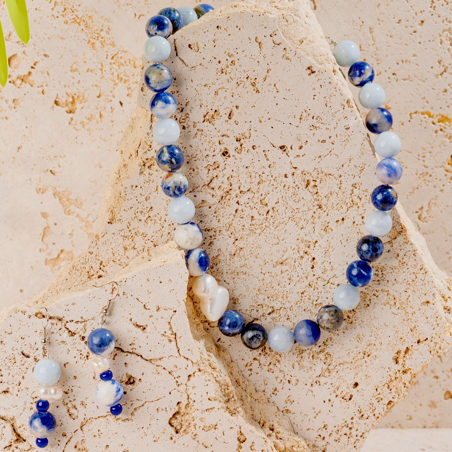 Sodalite & Baroque Pearl Beaded Jewellery Set