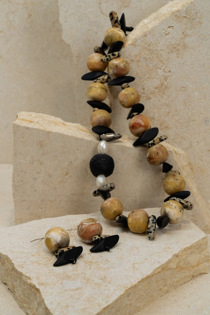 Vintage Tan Speckled Nugget Faux Granite Lucite Jewellery