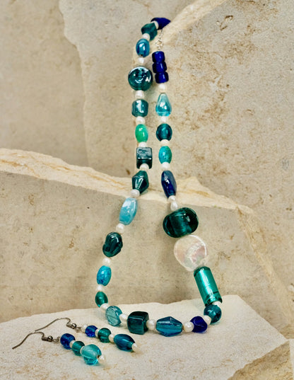 Blue Glass Beads with Pearls Jewellery Set