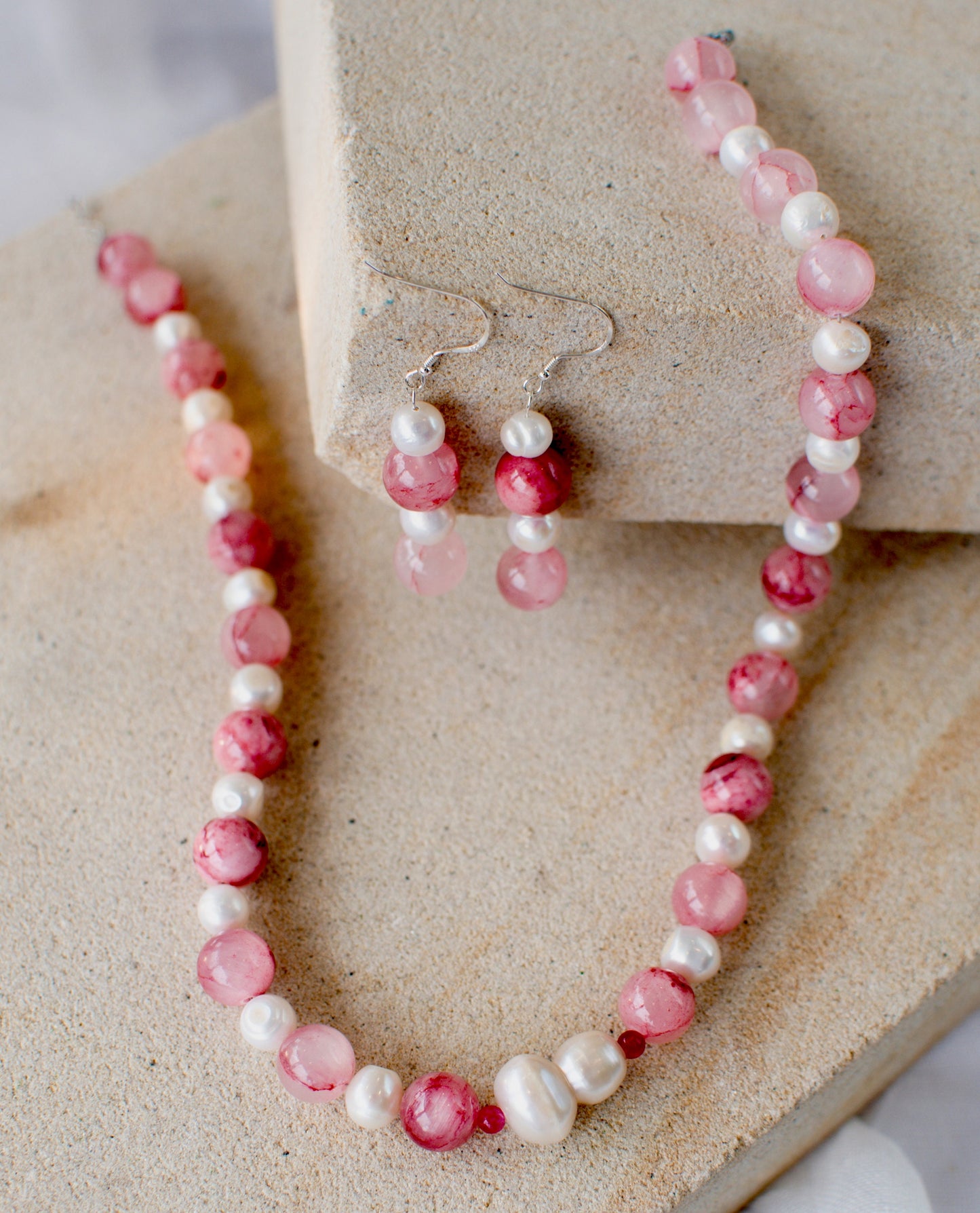 Pink Glass and Pearls Beaded Jewellery