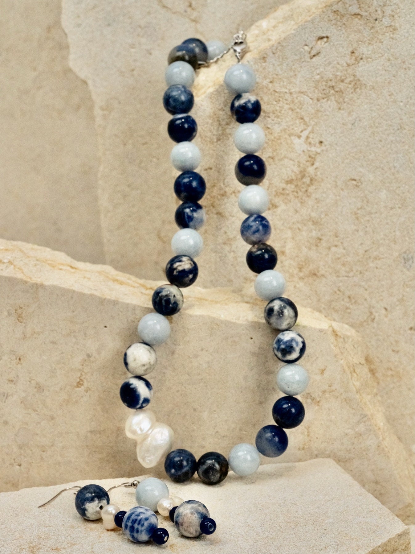 Sodalite & Baroque Pearl Beaded Jewellery Set