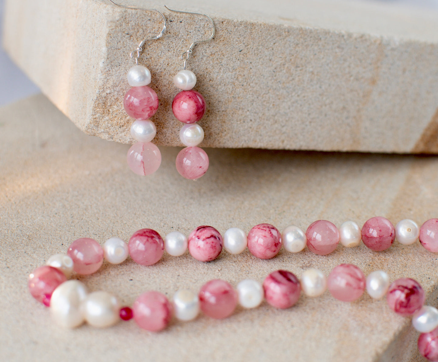 Pink Glass and Pearls Beaded Jewellery