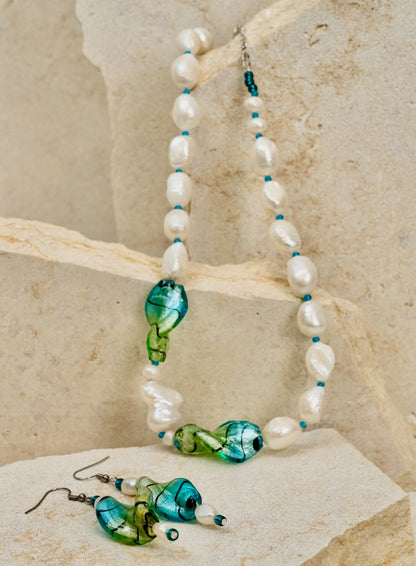 Freshwater Pearls & Twisted Glass Foil Bead Jewellery Set