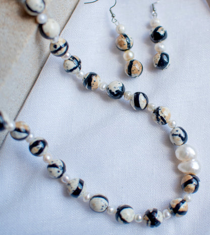 Round Rain Flower Beaded Jewellery Set