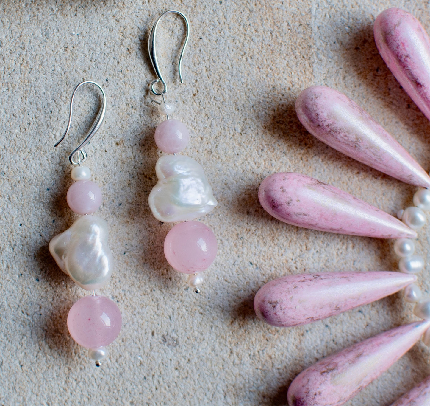 Pink Lucite Teardrop Beaded Jewellery Set