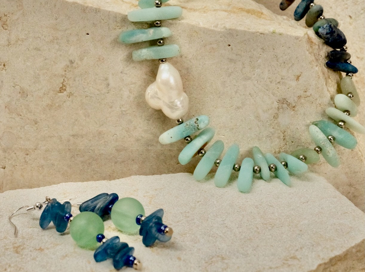 Stone Tooth Beaded Necklace and Earring Set