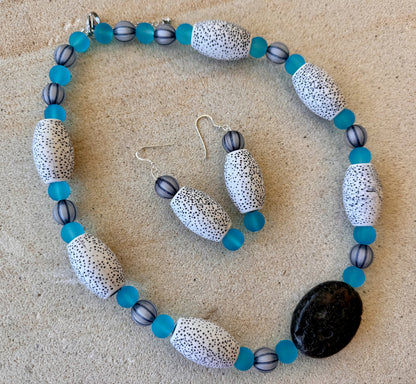 Black and White Large Macrame Beaded Jewellery Set