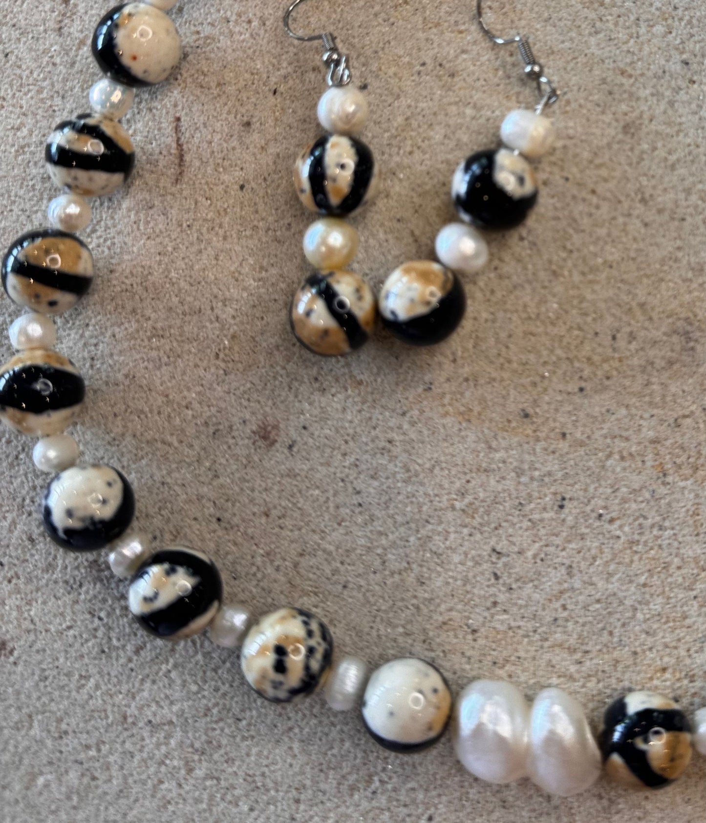 Round Rain Flower Beaded Jewellery Set